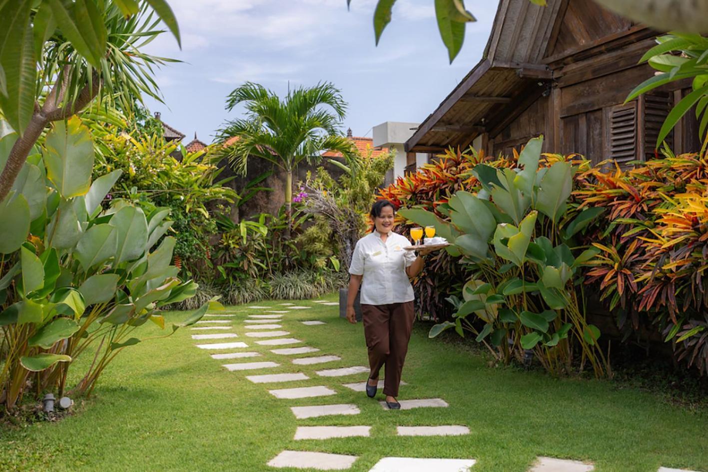 Villa Lina By Optimum Bali Villas Canggu Екстериор снимка